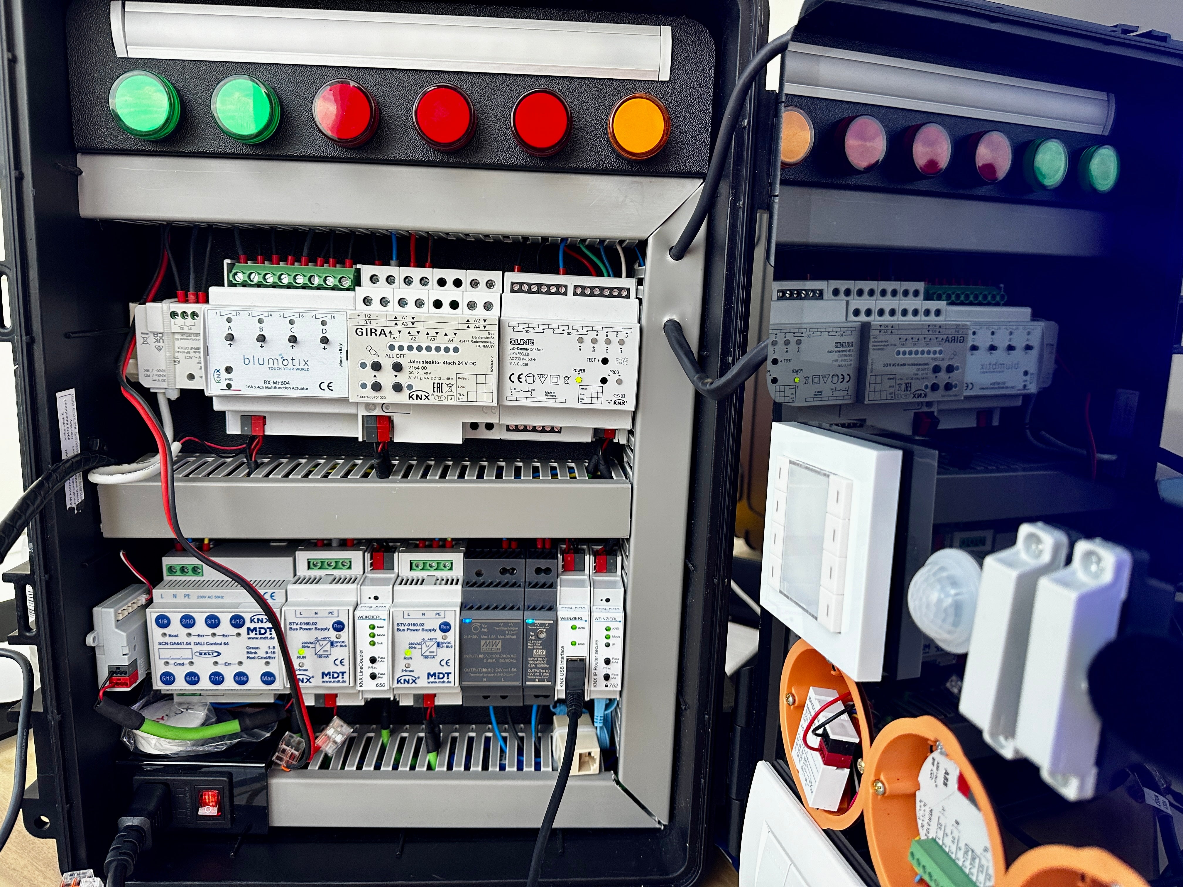 KNX Certified Training by WOLF KNX Certified Training by WOLF